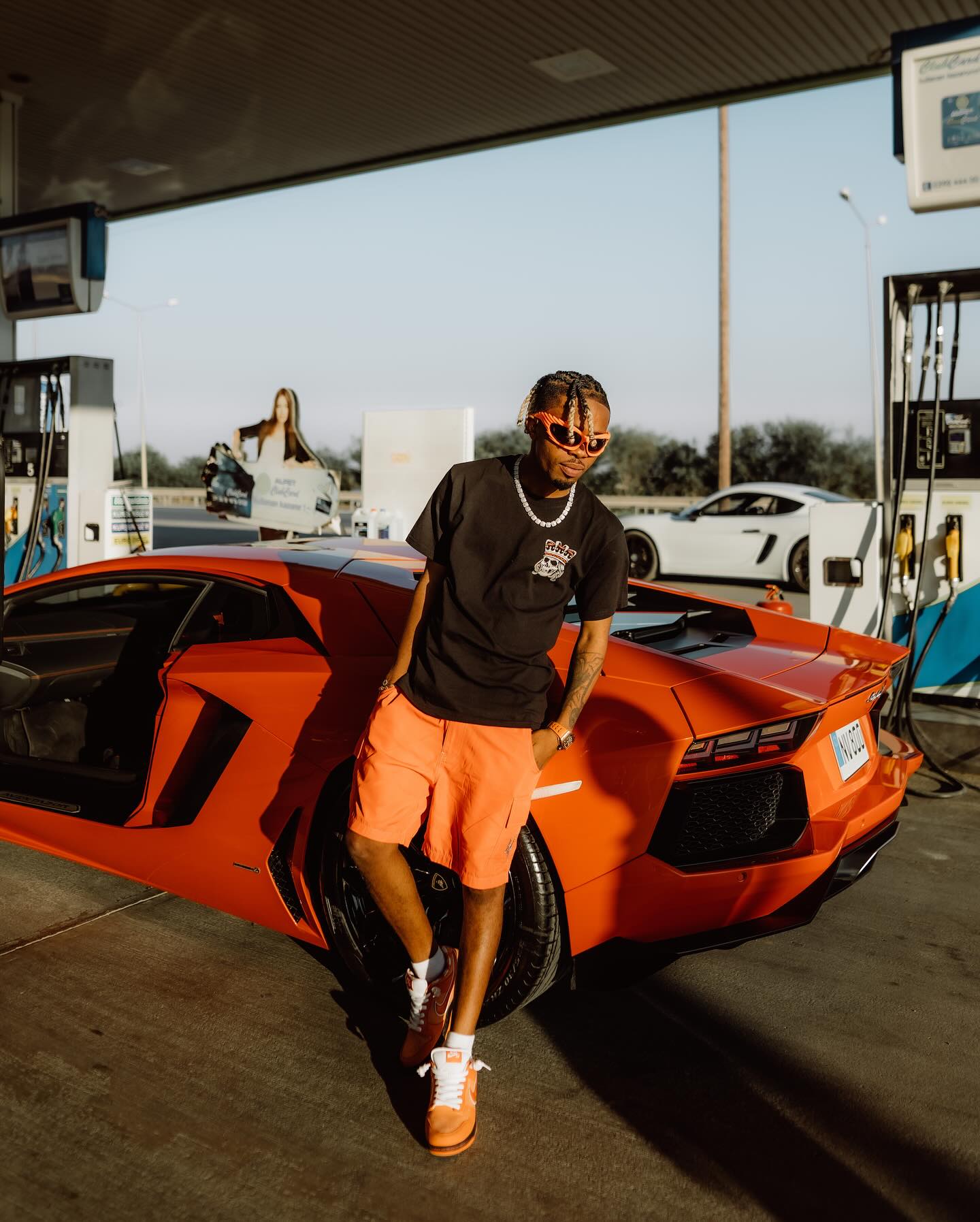 Dosh Lowkee Biography: Net Worth, Wife, Age, Cars, News, Parents, SnapChat, Lamborghini