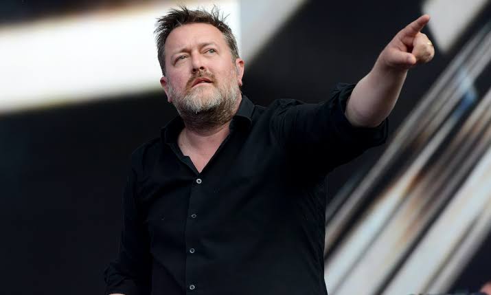 Guy Garvey Biography: Age, Net Worth, Instagram, Spouse, Height, Wiki, Parents, Siblings, Children, Songs
