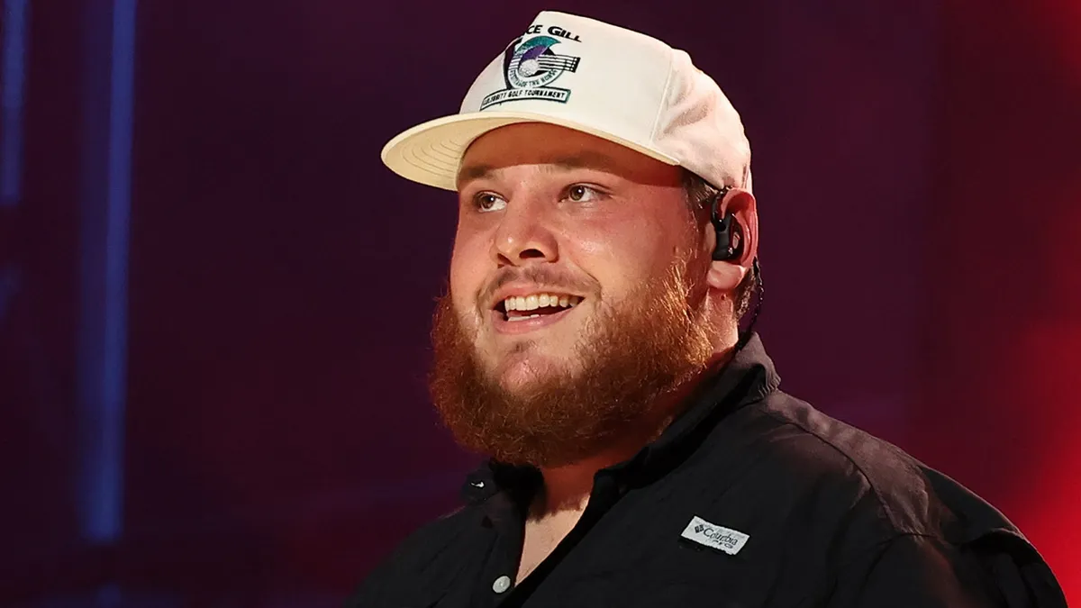 Luke Combs Biography: Age, Wife, Net Worth, Songs, Parents, Siblings, Albums, Children