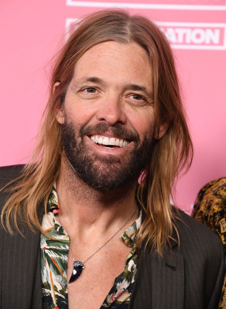 Taylor Hawkins Biography: Age, Net Worth, Wife, Children, Parents, Siblings, Career, Awards, Wiki, Pictures, Death