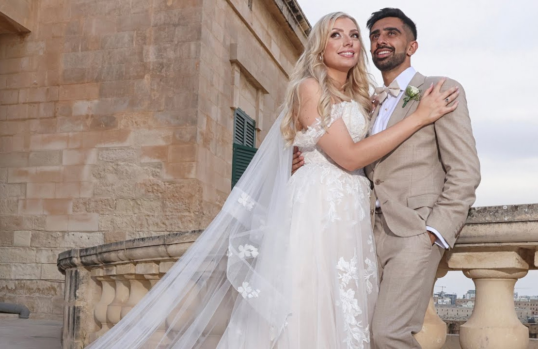 Who is Ellie Harlow?  Vikkstar's Wife Biography: Age, Height, Parents, Net Worth, Brother, Work
