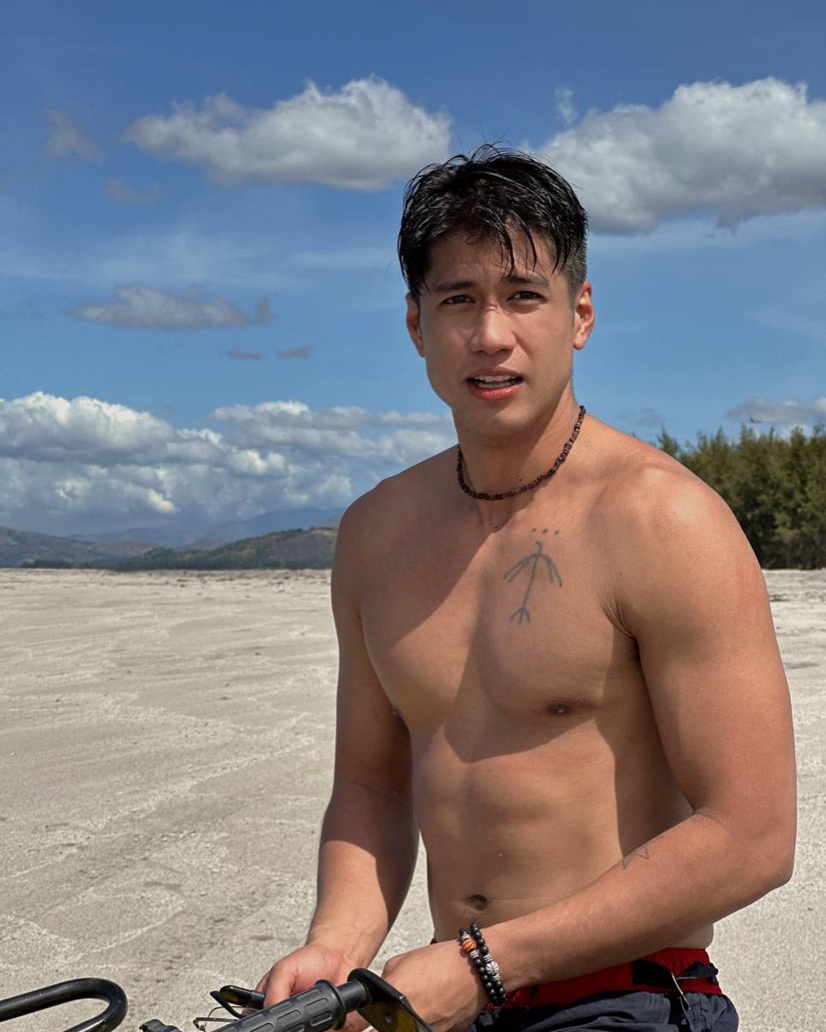 Aljur Abrenica Biography: Age, Net Worth, Instagram, Spouse, Height, Wiki, Parents, Siblings, Songs, Movies