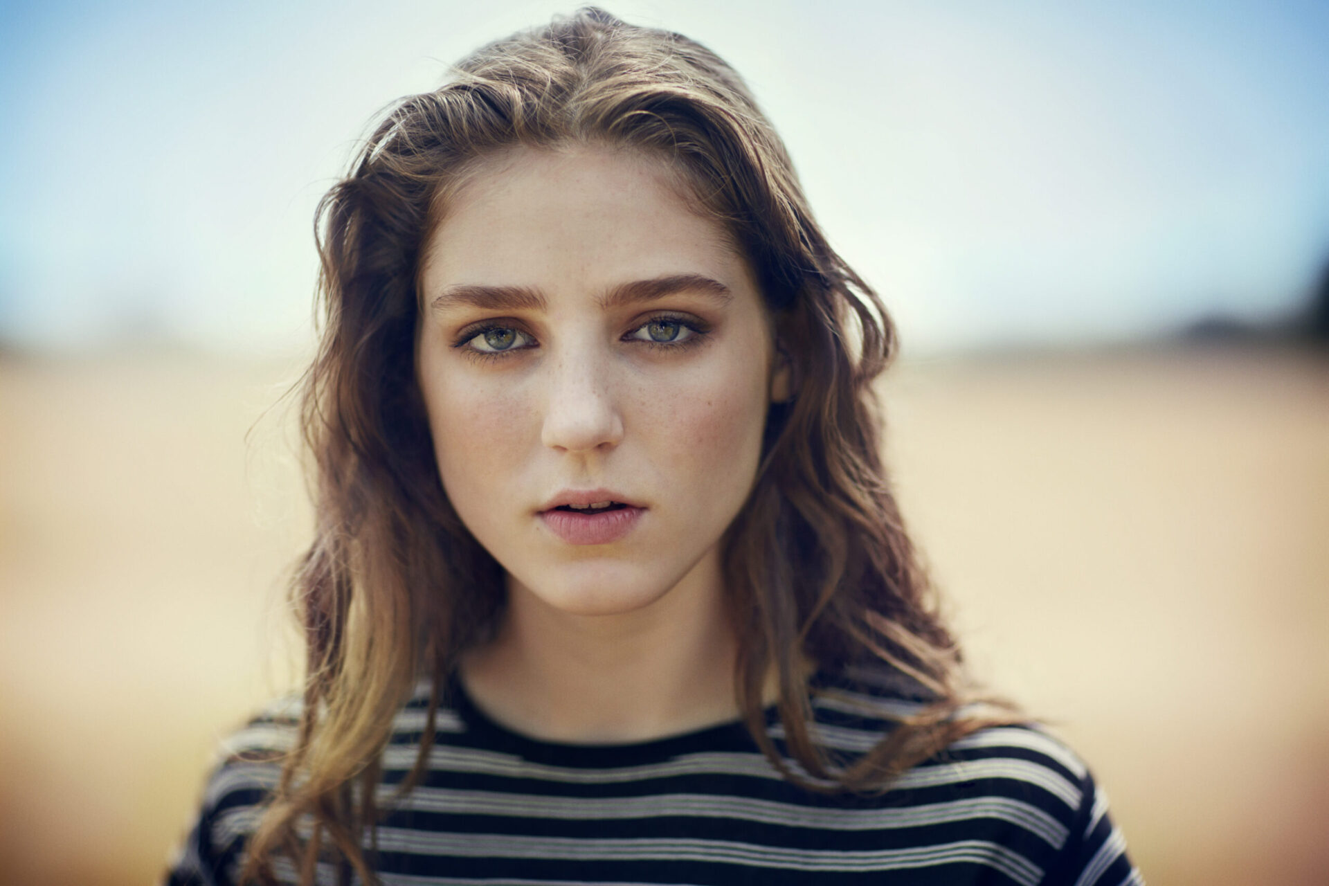Birdy Biography: Age, Height, Partner, Net Worth, Songs, Instagram, Parents, Siblings