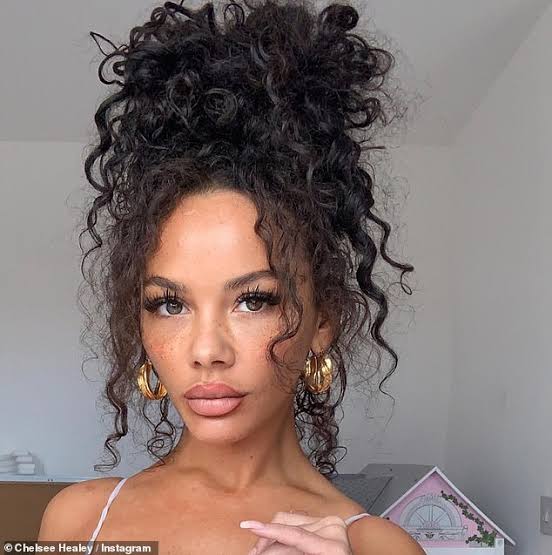 Chelsee Healey Biography: Age, Net Worth, Husband, Children, Parents, Siblings, Career, Movies, Awards, Wiki, Pictures