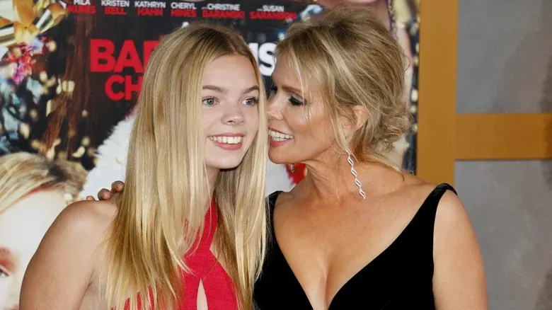Cheryl Hines' daughter Catherine Rose Young Biography: Height, Age, Net Worth, Boyfriend, Movies, TV Shows, Wikipedia