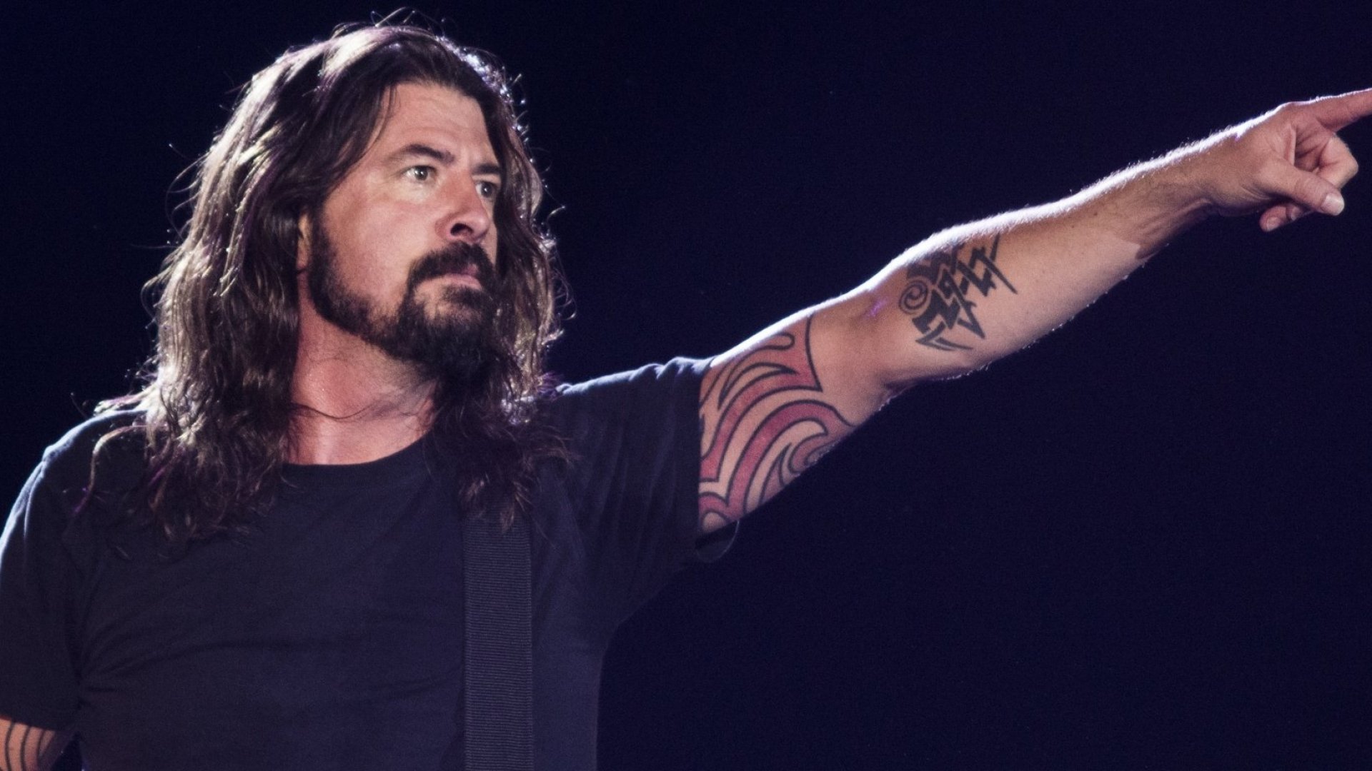 Dave Grohl Biography: Wife, Children, Height, Instagram, Age, Net Worth, Songs, Albums