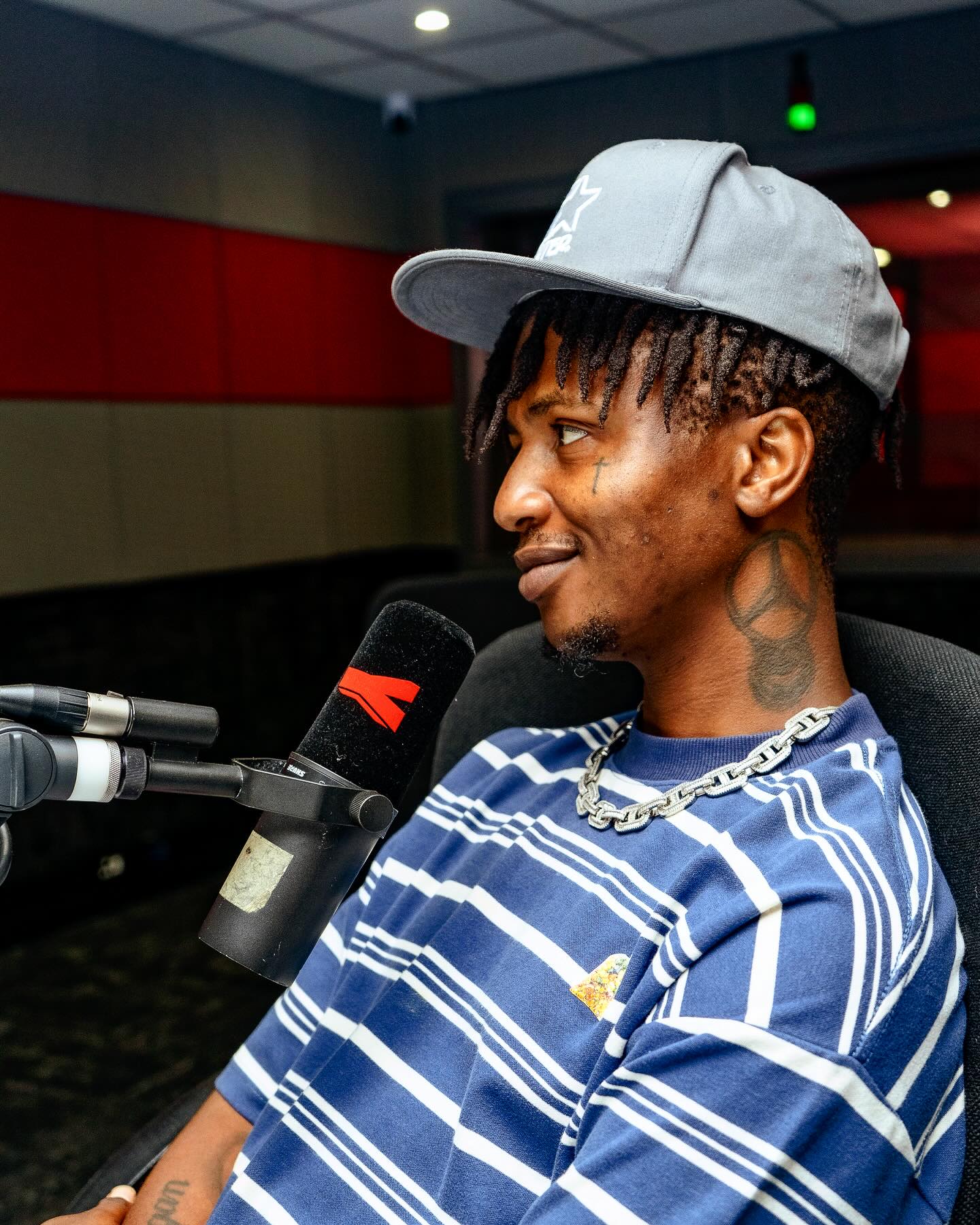 Emtee Biography: Age, Songs, Parents, Net Worth, Girlfriend, Real Name, Wiki, Albums