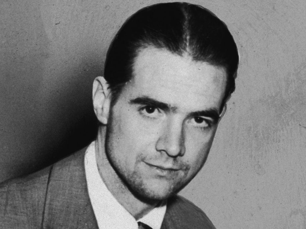 Howard Hughes Biography: Net Worth, Children, Movies, Age, Wife, Cause of Death, Company, Plane Crash