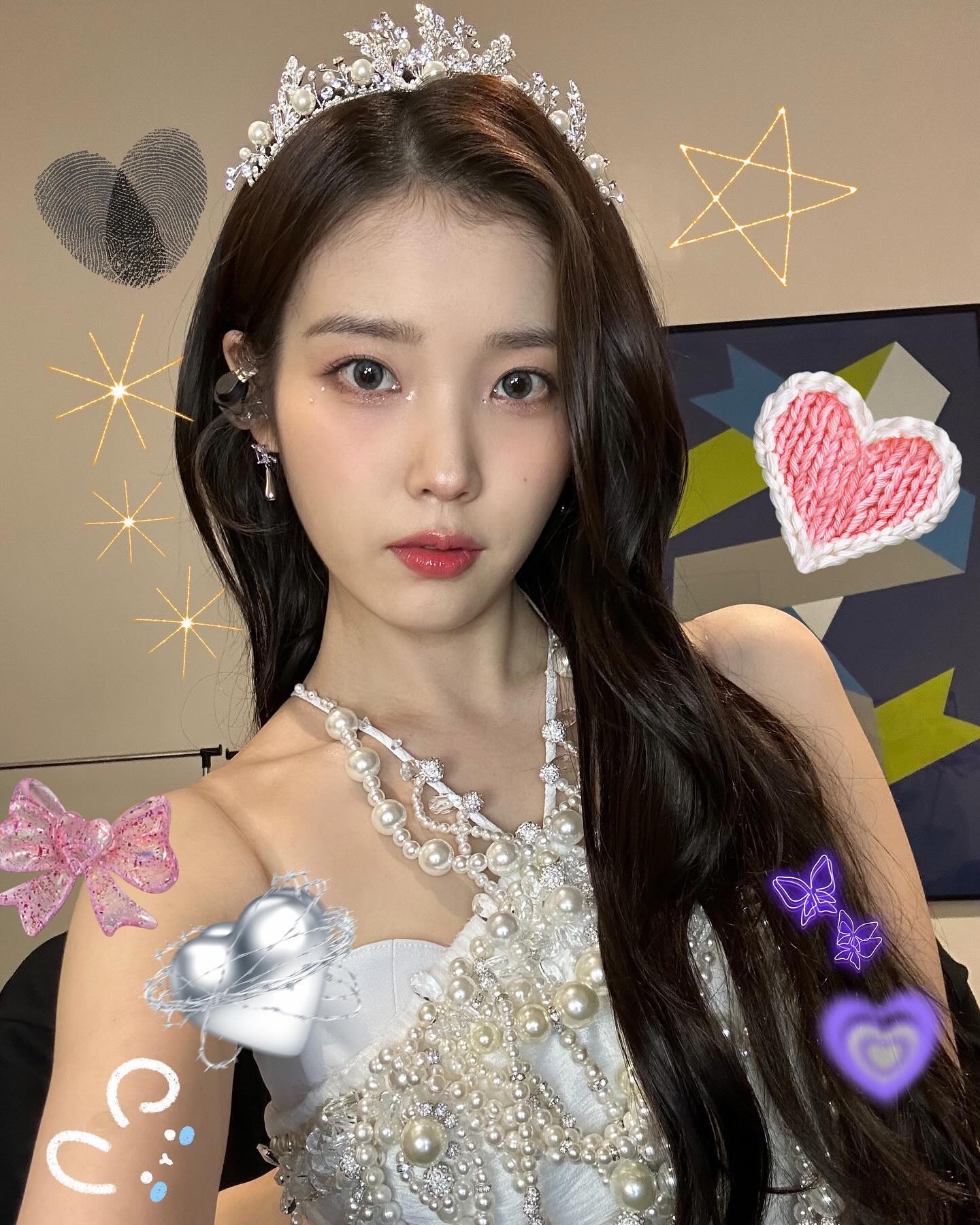 IU Biography: Age, Net Worth, Instagram, Spouse, Height, Wiki, Parents, Siblings, Awards, Songs, Movies