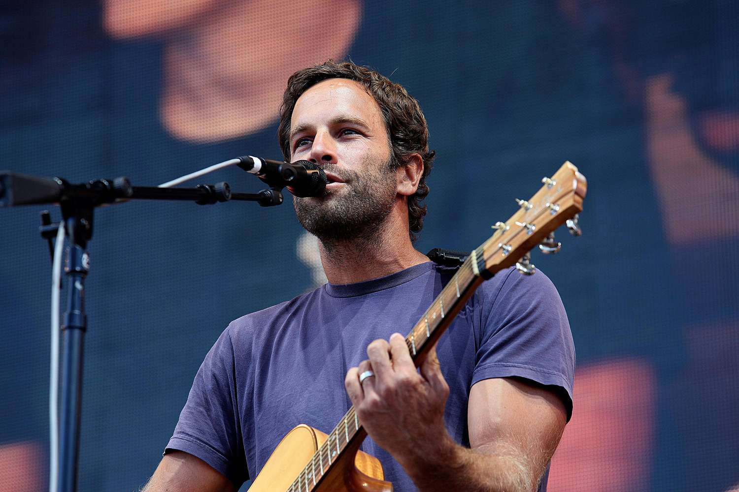 Jack Johnson Biography: Wife, Age, Net Worth, Songs, Albums, Billboard, Movies