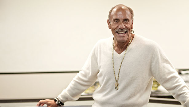 Les Gold Biography: Age, Children, Net Worth, Wife, Siblings, Instagram, Books