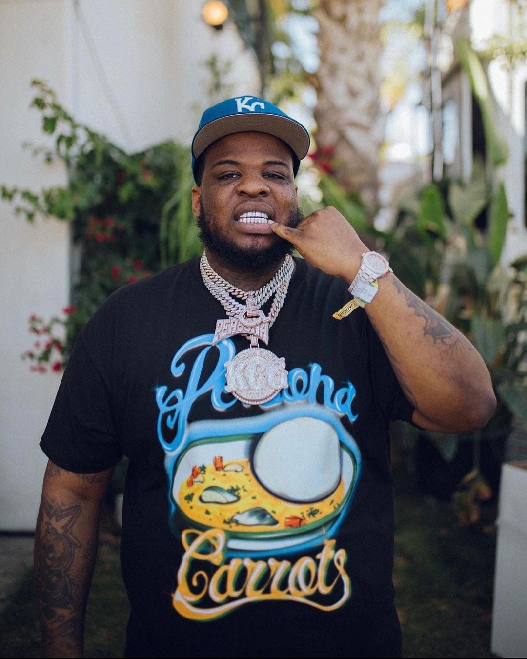Maxo Kreme Biography: Parents, Age, Real Name, Net Worth, Wife, Brother, Children, Songs, Height, Girlfriend