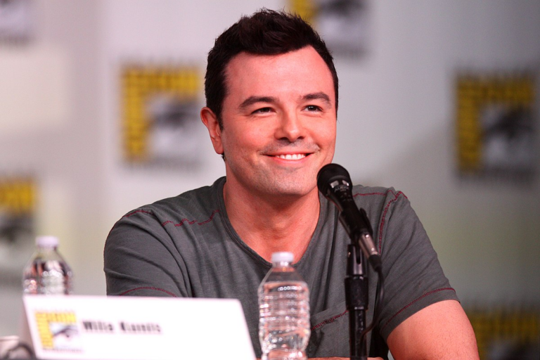 Seth MacFarlane Biography: Girlfriend, Wiki, Height, Age, Net Worth, Birthday, Movies, Instagram, Wife