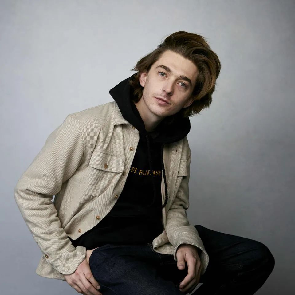 Austin Abrams Biography: Age, Net Worth, Instagram, Spouse, Height, Wiki, Parents, Siblings, Movies