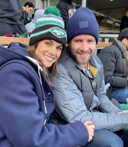 Missy Peregrym's Husband Tom Oakley Biography: Age, Net Worth, Instagram, Spouse, Height, Wiki, Parents, Siblings, Movies, Children