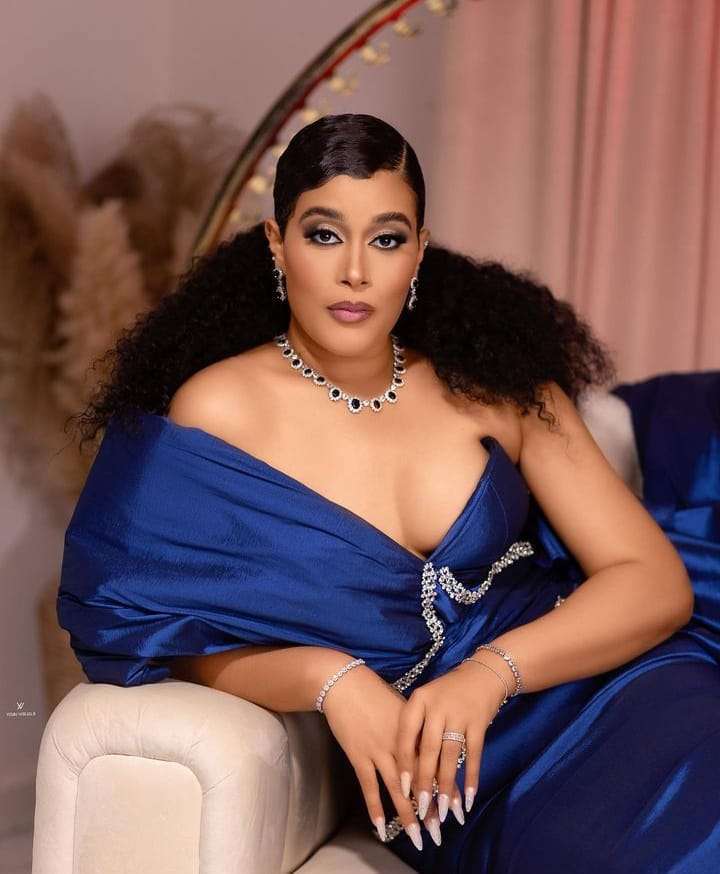 Adunni Ade Biography: Movies, Husband, Age, Net Worth, Son, Photos, Phone Number, Wikipedia, Real Name, Country of Origin