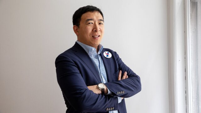 Andrew Yang Bio, Net Worth, Beliefs, Age, Wife, Height, Twitter, Forward Party, Policies, NYC Mayor, Wikipedia, Instagram