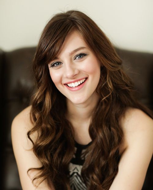 Aubrey Peeples Biography: Age, Net Worth, Spouse, Parents, Siblings, Career, Wiki,