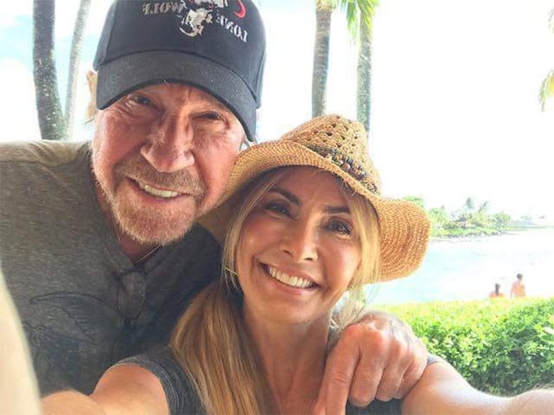 Chuck Norris’ Wife Gina O’Kelly Biography: TV Shows, Husband, Age, Net Worth, Children, Instagram, Siblings, Parents