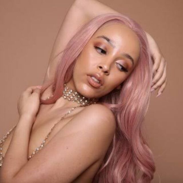 Doja Cat Bio, Age, Height, Net Worth, Father, Siblings, Mother, Instagram, Ethnic, Boyfriend