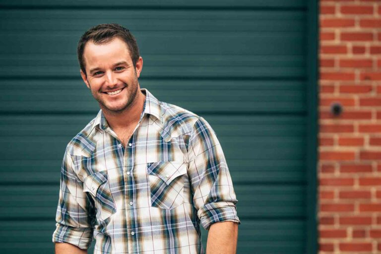 Easton Corbin Biography: Spouse, Instagram, Height, Children, Songs, Age, Net Worth