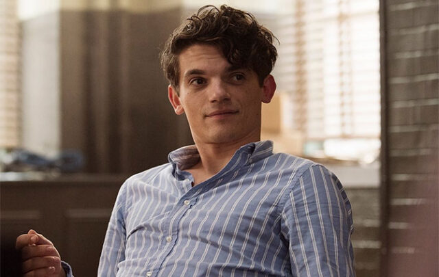 Edward Bluemel Bio, Age, Net Worth, Height, Movies & TV Shows, Instagram, IMDb, Twitter, Wiki