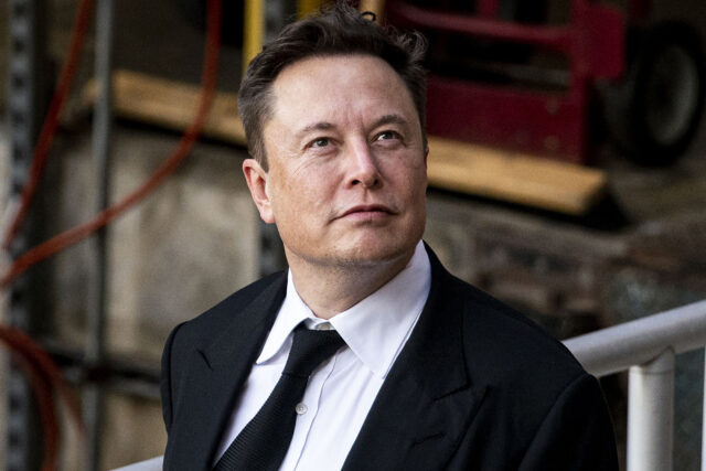 Elon Musk Bio, Net Worth, Children, Age, Wife, Education, Companies, House, Quotes, House, Twitter, Girlfriend, Family, Height, Wikipedia