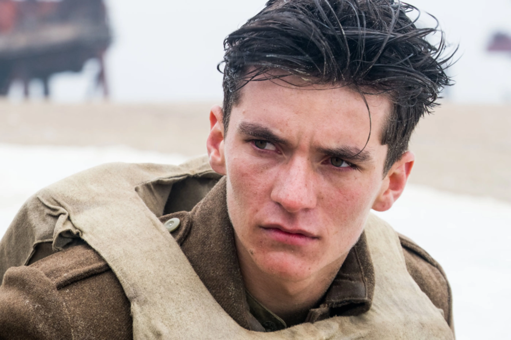 Fionn Whitehead Biography: Movies, Age, Net Worth, Parents, Instagram, Height, Siblings