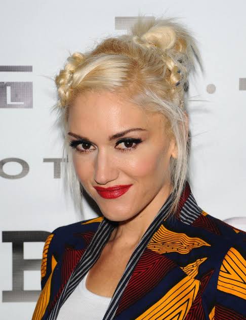 Gwen Stefani Biography: Net Worth, Awards, Age, Career, Height, Husband, Instagram, Wiki, Parents, Movies, Songs, Children