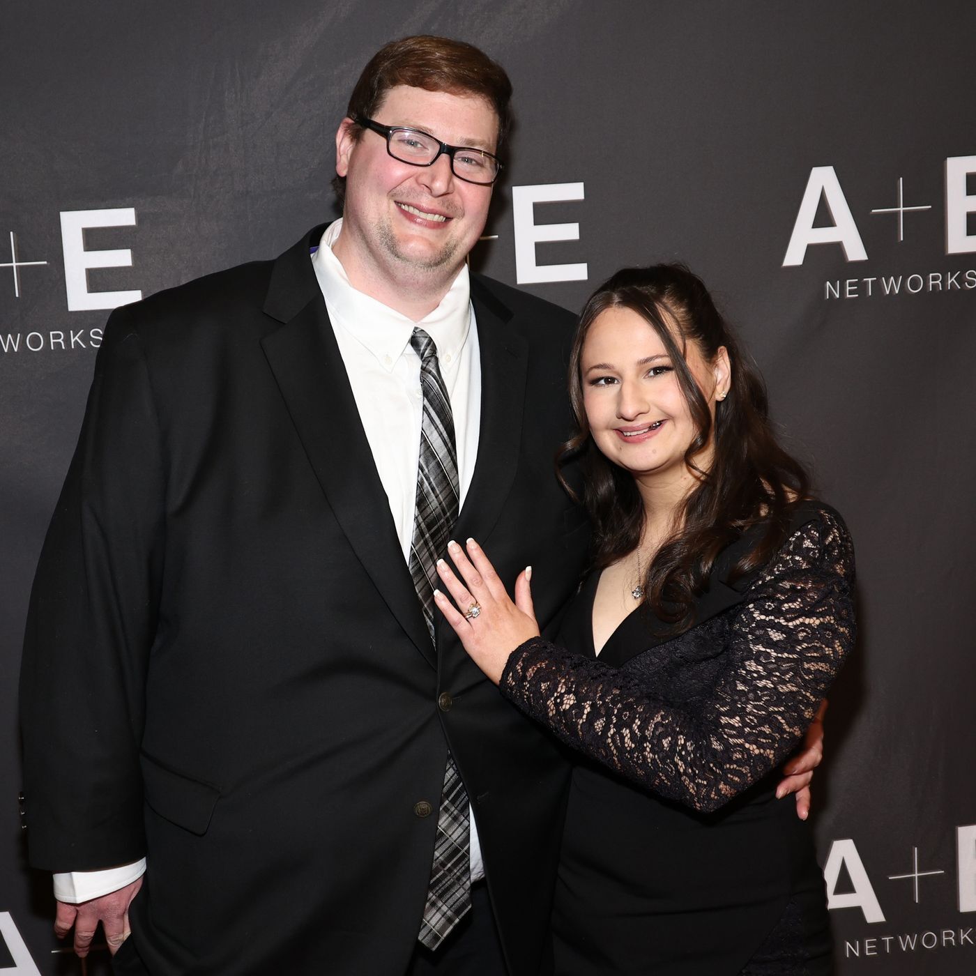 Gypsy Rose Blanchard Biography: Age, Parents, Net Worth, Husband, Children, Documentary, Story