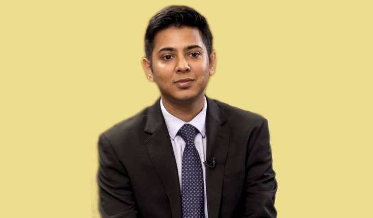 IAS Akshat Jain Biography: Age, Wife, Net Worth, Parents, Wiki, Books, Girlfriend