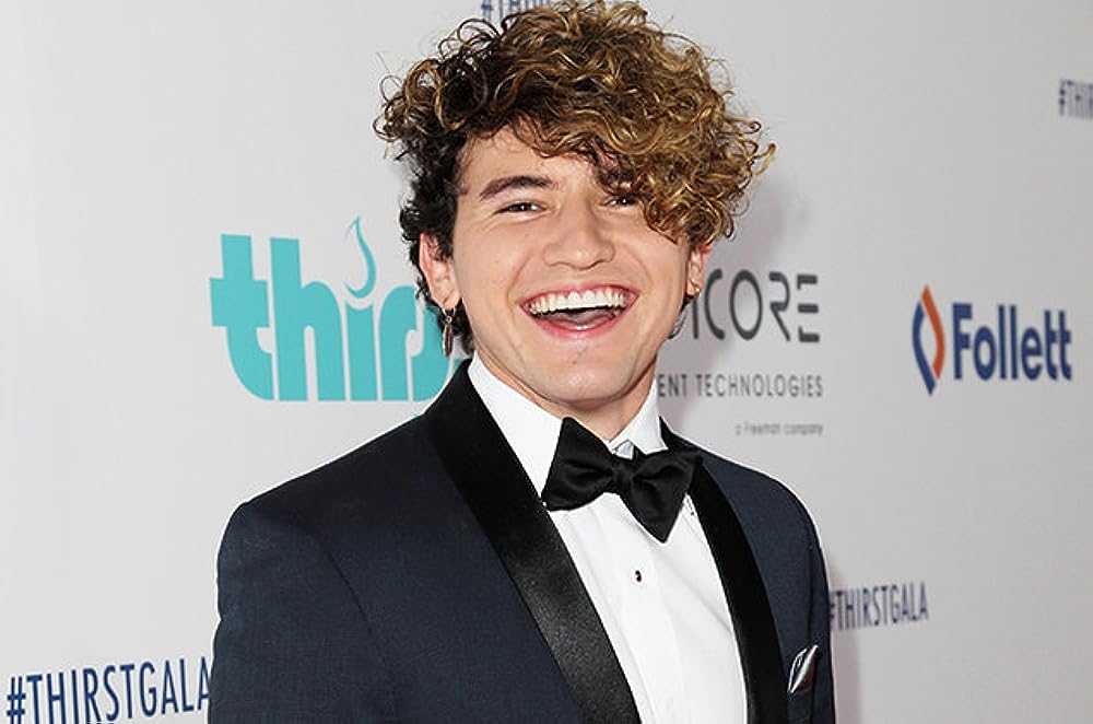 JC Caylen Biography: Height, Age, Net Worth, Twitter, Girlfriend, Instagram, YouTube