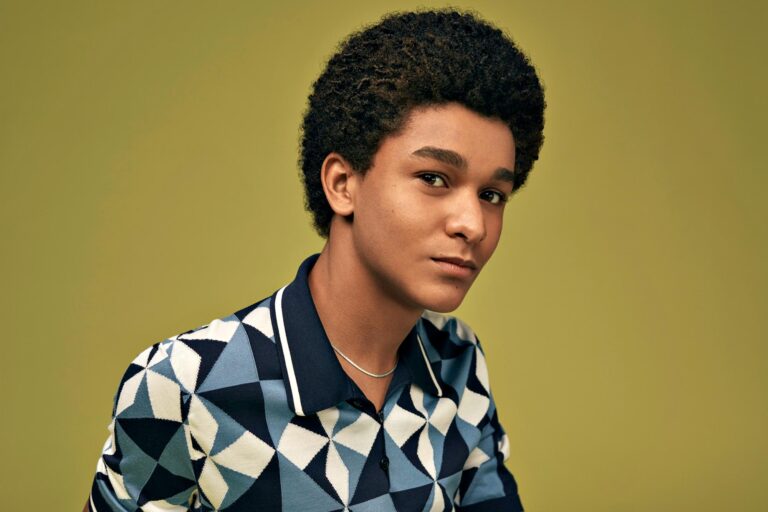 Jaden Michael Biography: Age, Net Worth, TV Shows, Girlfriend, Movies, Parents, Instagram, Pictures