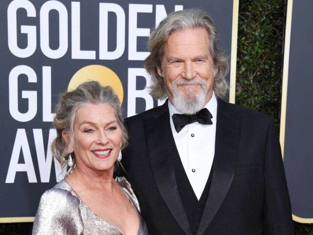 Jeff Bridges' wife Susan Gaston [Biography, Age, Movies, Net Worth, Children, TV Shows, Wikipedia]