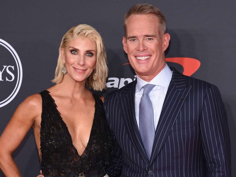 Joe Buck's Wife Michelle Bessner Buck Biography: Net Worth, Height, Age, Size, Children, Wiki, Photos