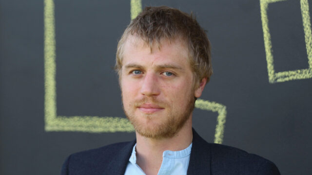 Johnny Flynn Biography: Net Worth, Wife, Age, News, Instagram, Movies and TV Shows, Wiki, Children, Songs