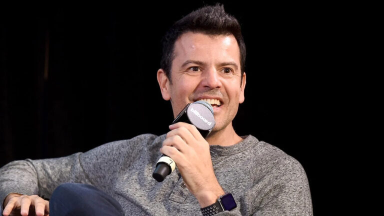 Jordan Knight Biography: Age, Siblings, Net Worth, Wife, Children, Albums, Parents, Songs