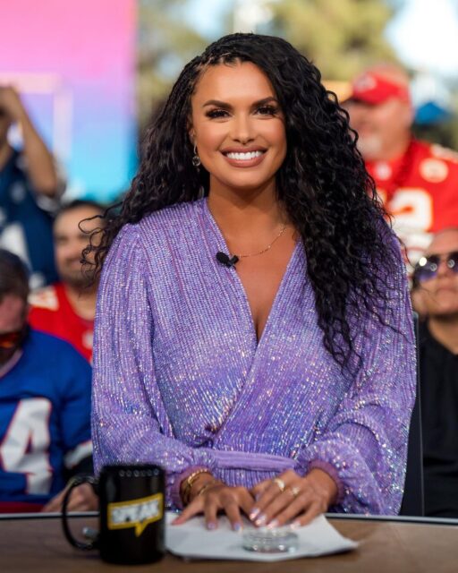 Joy Taylor Biography: Husband, Twitter, Age, Net Worth, Instagram, Salary, Boyfriend, Brother