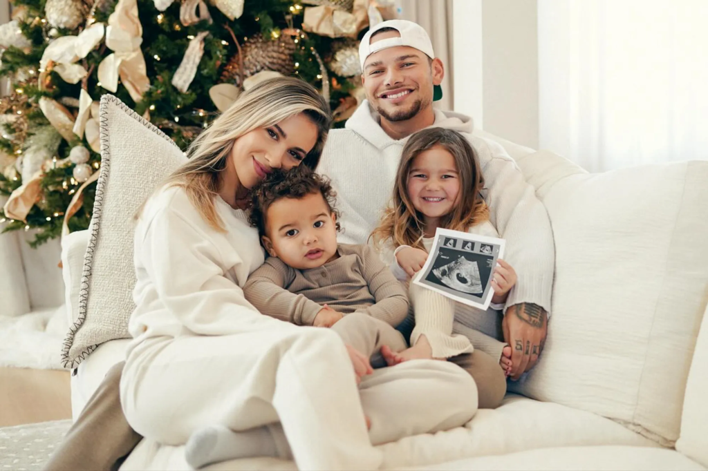 Kane Brown's Wife Kaitlyn Jay Biography: Age, Net Worth, Wiki, Pictures, Children, Spouse