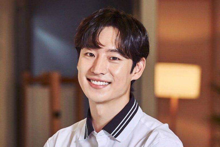 Lee Je-hoon Biography: Movies, Age, Girlfriend, Net Worth, Instagram, Wiki, Photos