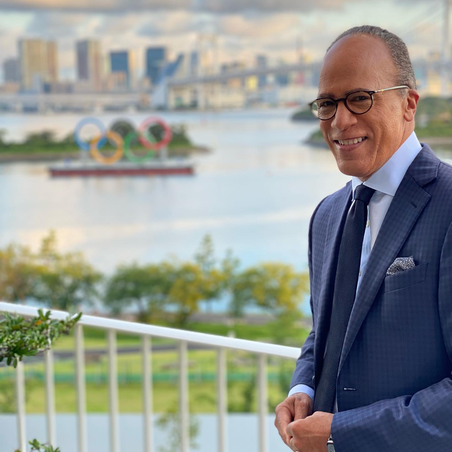 Lester Holt Biography: Wife, Age, Children, Net Worth, Parents, Wikipedia, Height, Ethnicity, Illness, Family