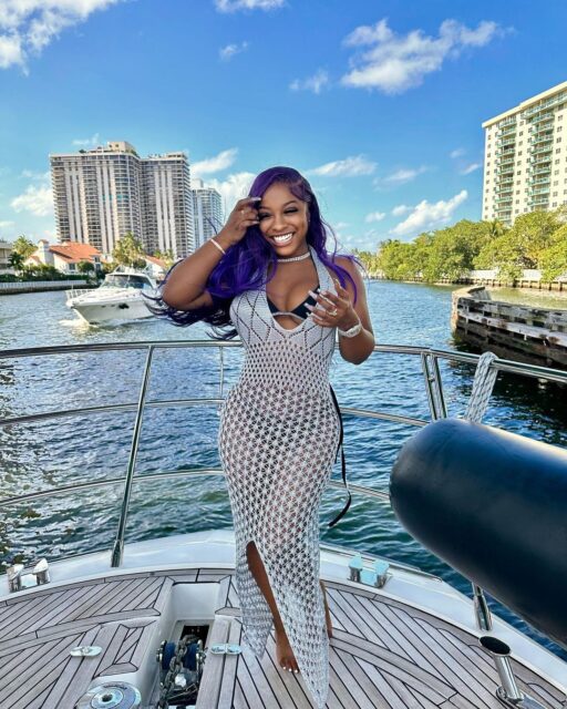 Lil Wayne's Daughter Reginae Carter Biography: Boyfriend, Age, Net Worth, Mom, Siblings, TikTok, Instagram, Movies, Height