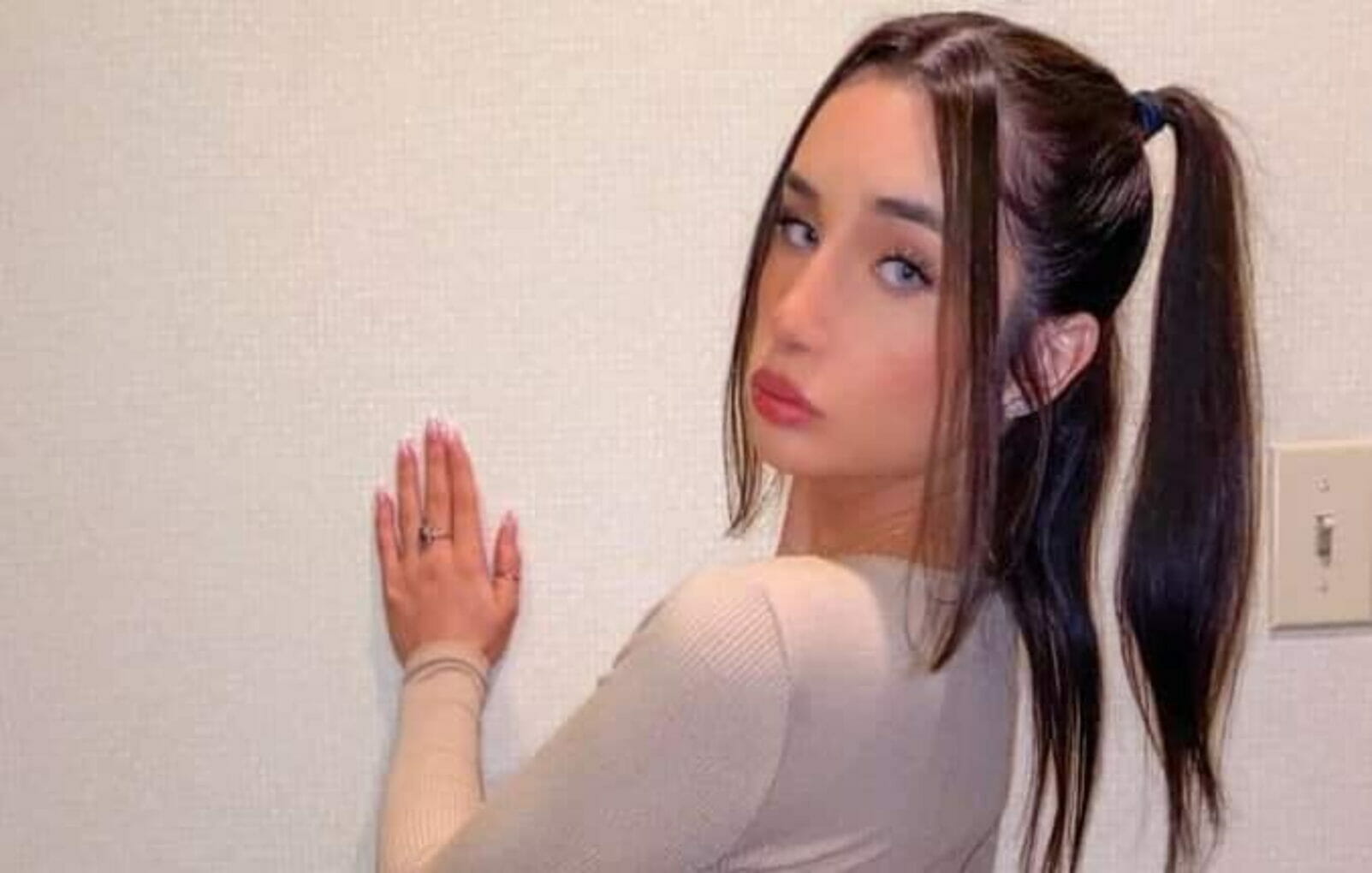 Mackenzie Jones (Mackzjones) Biography: Height, Age, Net Worth, Boyfriend, Parents, Instagram, TikTok