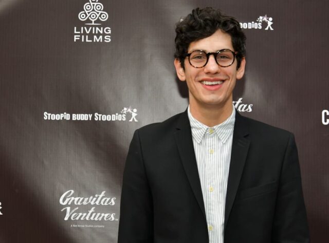 Matt Bennett Bio, Age, Wife, Net Worth, Height, Wikipedia, Instagram, Parents, IMDb, Movies & TV Shows