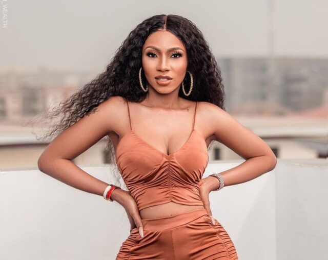 Mercy Eke Bio, Husband, Net Worth, Boyfriend, Age, Instagram, Videos, Father, House, Wedding Pictures, Wikipedia, Cars, Phone Number