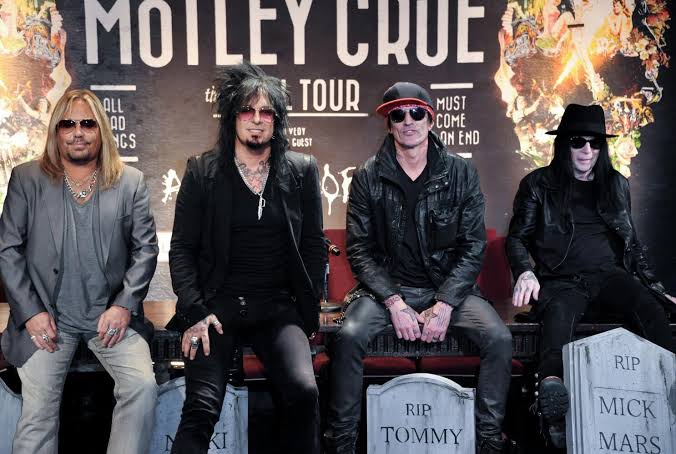 Mötley Crüe Biography: Age, Net Worth, Instagram, Spouse, Height, Wikipedia, Parents, Siblings, Founder, Members