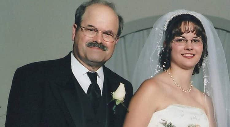 Paula Dietz Biography, Ex-Wife of BTK Dennis Rader: Age, Net Worth, Husband, Children, Family, Pictures