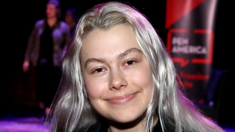 Phoebe Bridgers Biography: Albums, Net Worth, Husband, Age, Parents, Instagram, Height