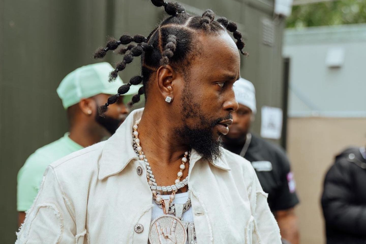 Popcaan Biography: Net Worth, Wife, Age, Children, Girlfriend, Songs, Albums, Wiki, Photos