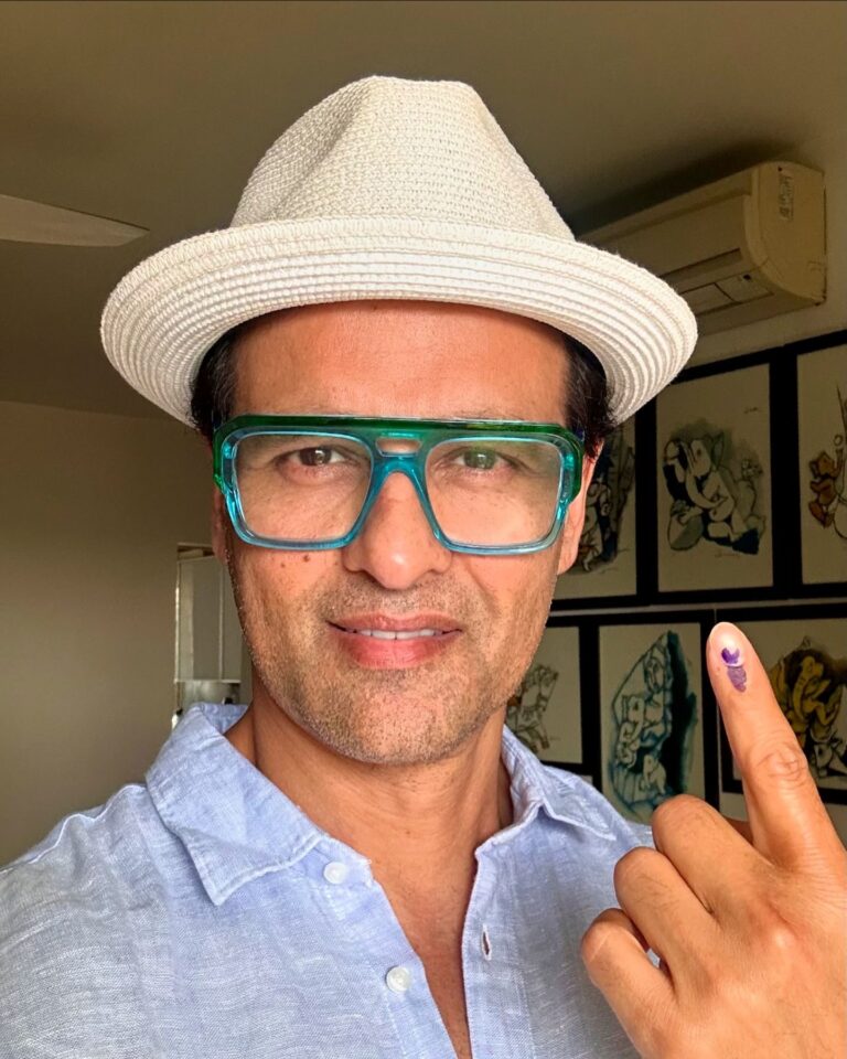 Rohit Roy Biography: Age, Net Worth, Instagram, Spouse, Height, Wiki, Parents, Siblings, Movies, Children